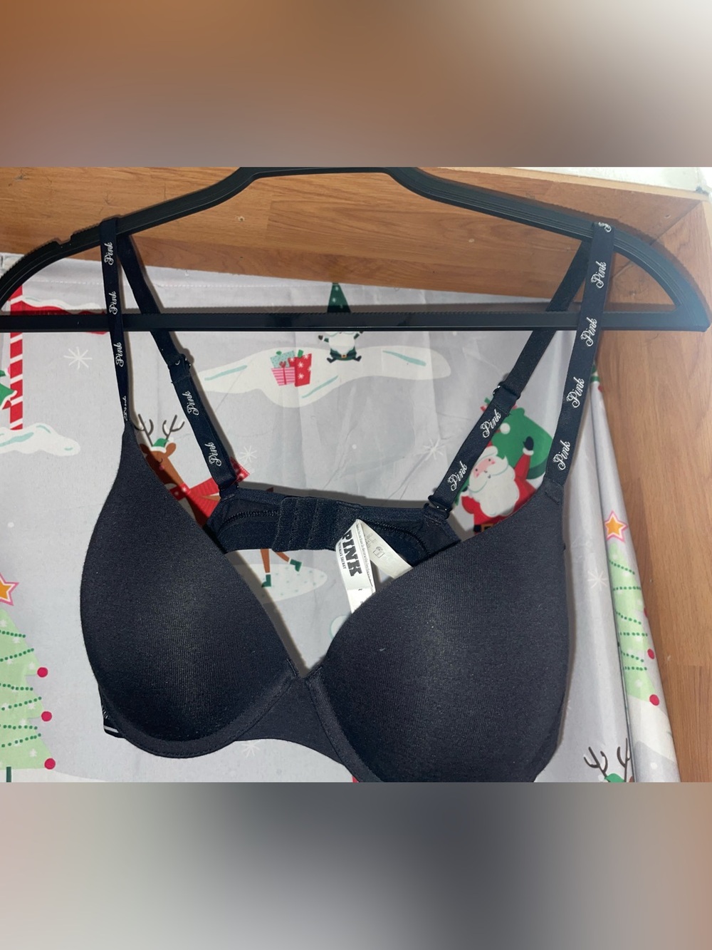 Victoria's Secret Black wear everywhere Push-Up Bra with Logo Straps